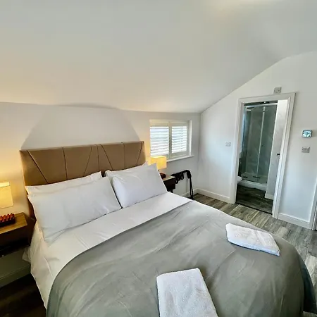 B&B Sea Front Penthouse South